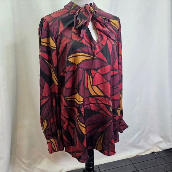 City Chic Vivian High Neck Floral Blouse Size XS/14 - Picture 5 of 12